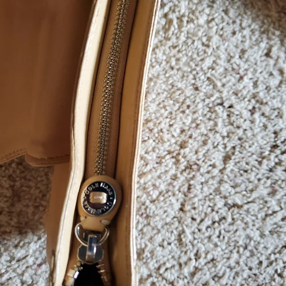 COLE HAAN Classic Creamy Tan Beige Leather Satchel Bag - Picture 10 of 10